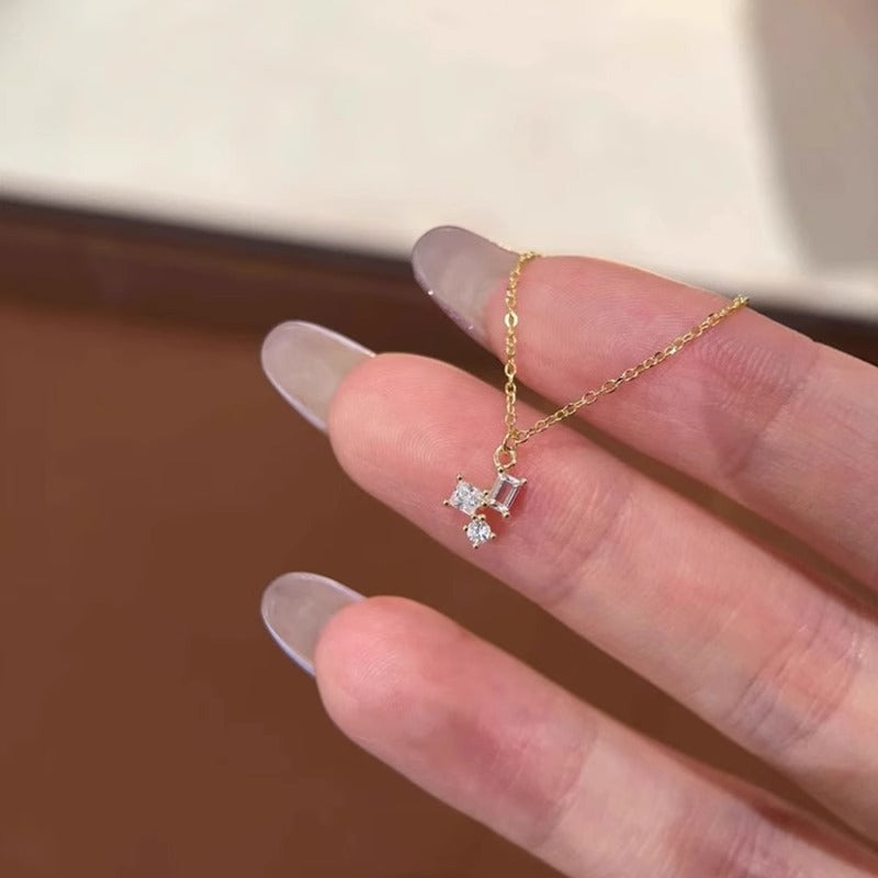 Charming Piece for Any Occasion