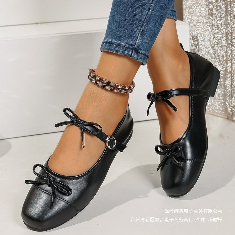 Graceful Orthopedic Shoes for Modern Look