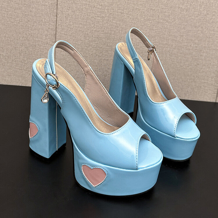 Graceful Orthopedic Sandals for Modern Look
