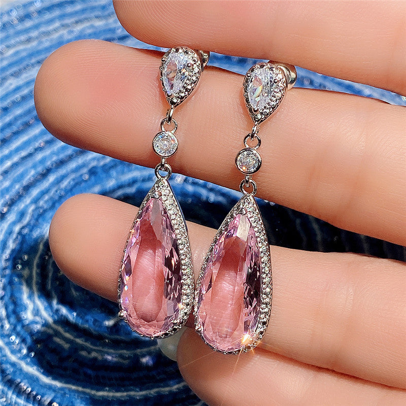 Elegant Earring for Every Occasion