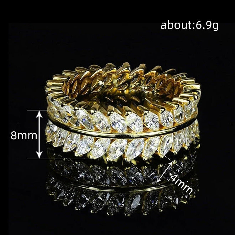 Beautiful Set with Unique Style