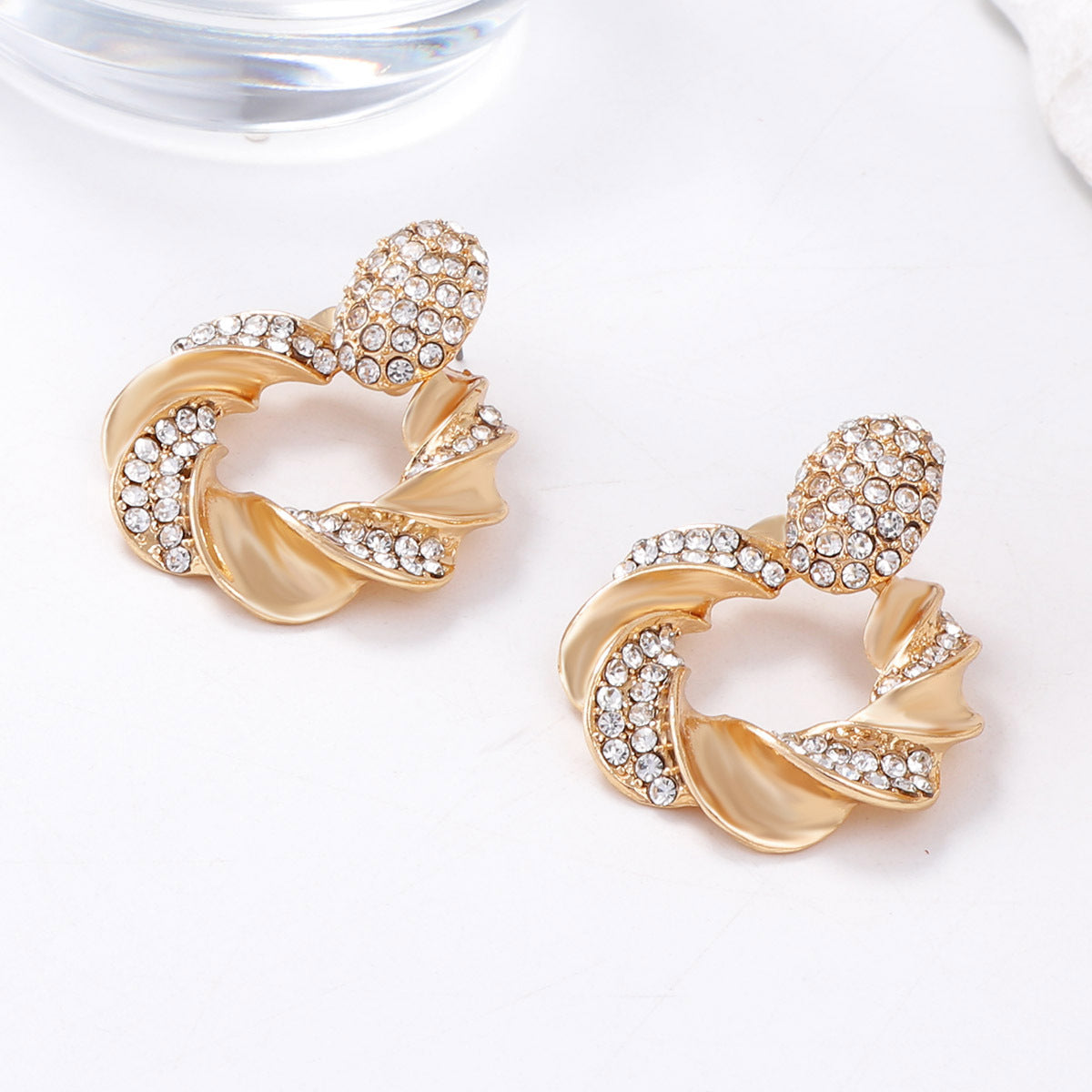 Elegant Piece for Every Occasion