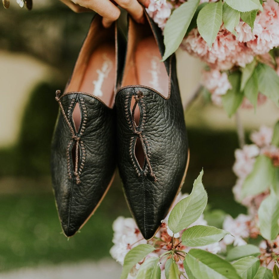 Chic Orthopedic Shoes with Unique Design