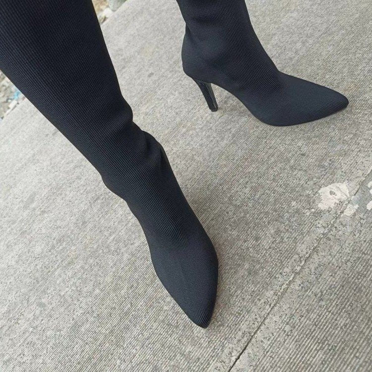 Chic Orthopedic Boots with Unique Design
