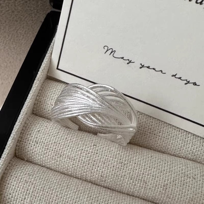Elegant Silver Ring for Every Occasion