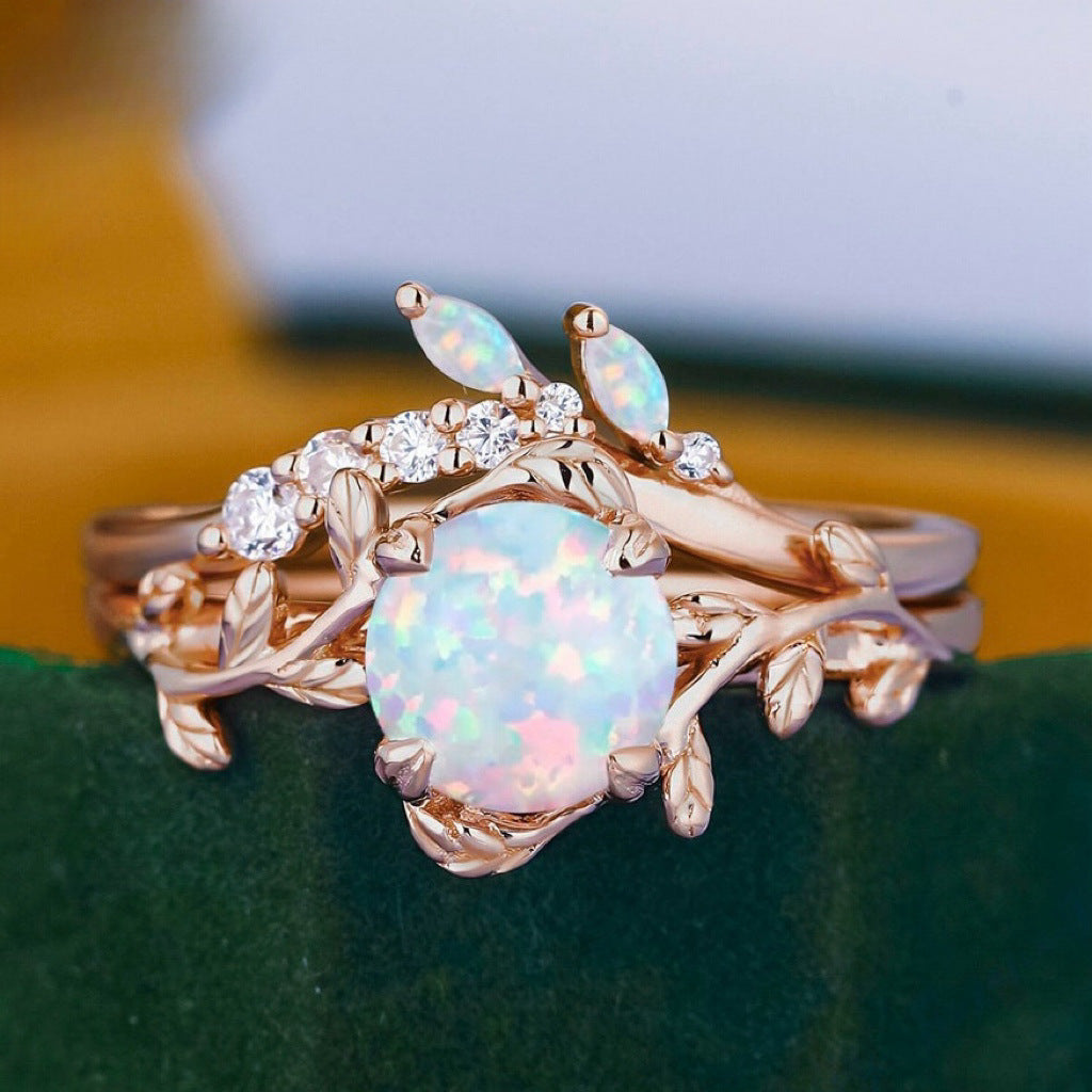Romantic Gold Ring for Special Moments