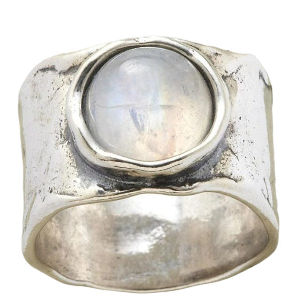 Classic Ring with Timeless Appeal