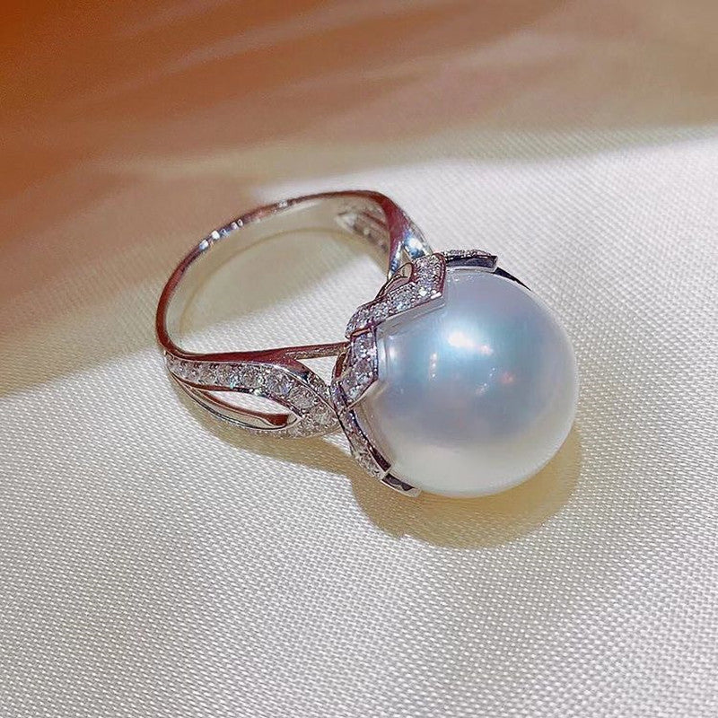 Romantic Pearl Ring for Special Moments