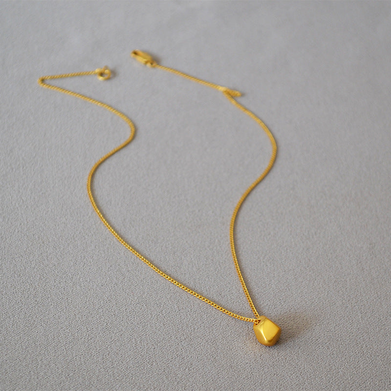 Elegant Gold Necklace for Every Occasion