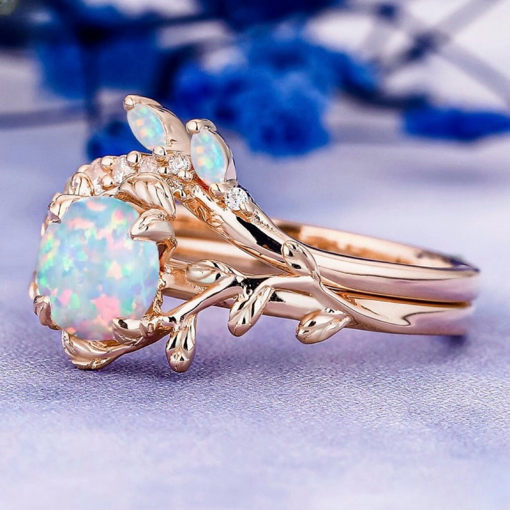 Romantic Gold Ring for Special Moments