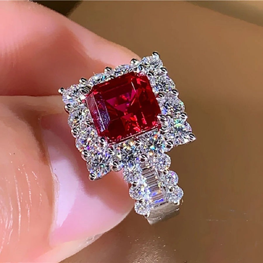 Beautiful Ring with Unique Style