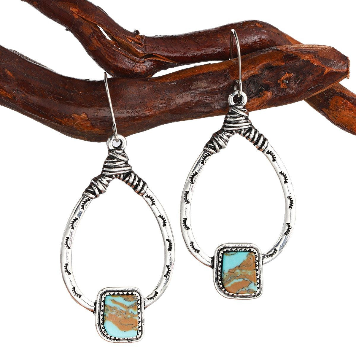 Stunning Earring for Daily Wear