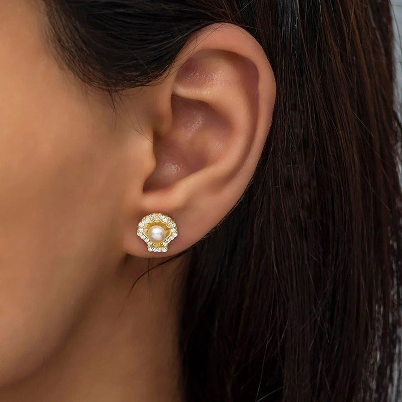 Elegant Pearl Earring for Every Occasion