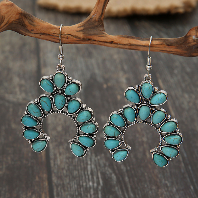 Classic Earring with Timeless Appeal