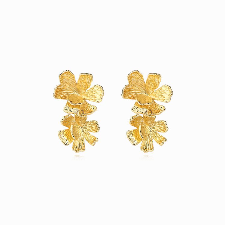 Elegant Earring for Every Occasion