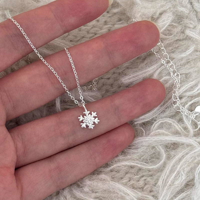 Charming Piece for Any Occasion