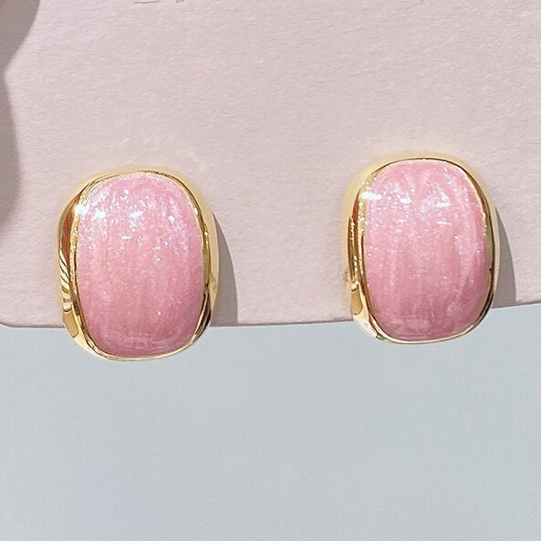Romantic Pearl Earring for Special Moments