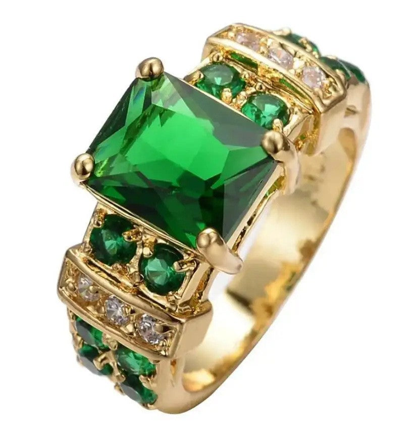 Charming Gold Set for Any Occasion