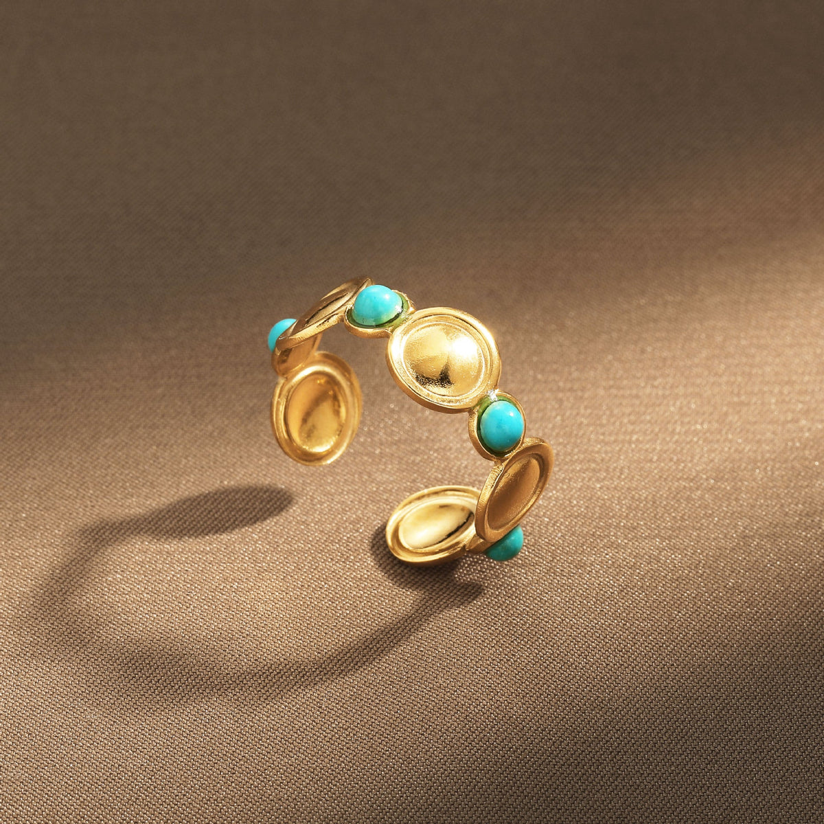Stunning Gold Ring for Daily Wear