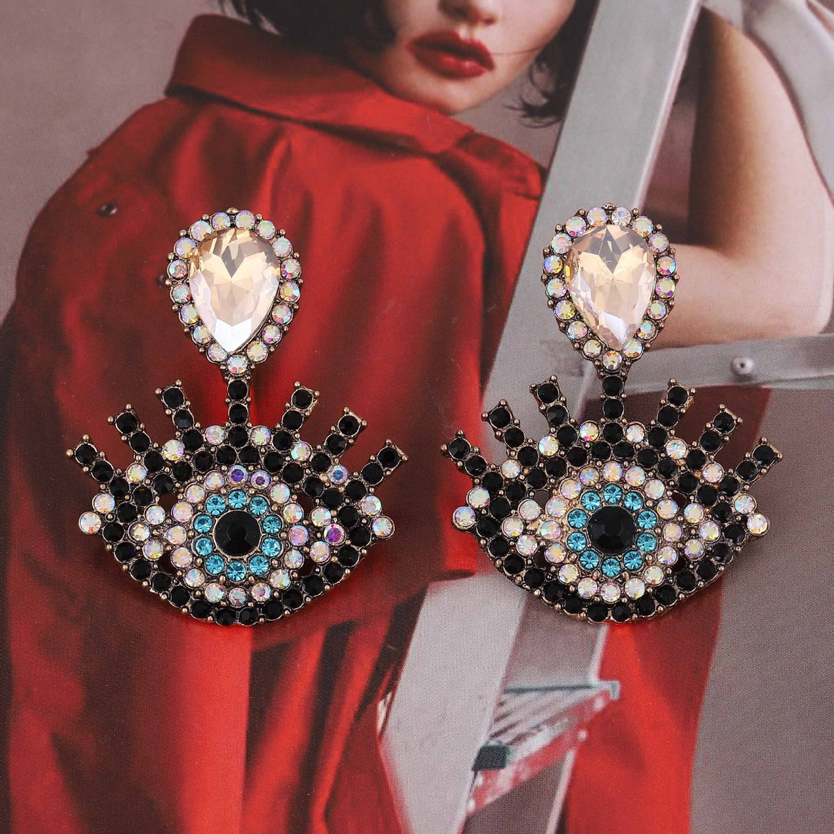 Classic Earring with Timeless Appeal