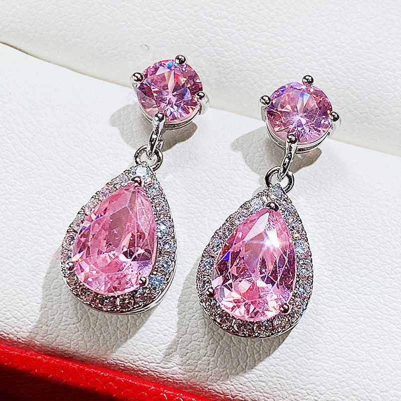 Charming Earring for Any Occasion