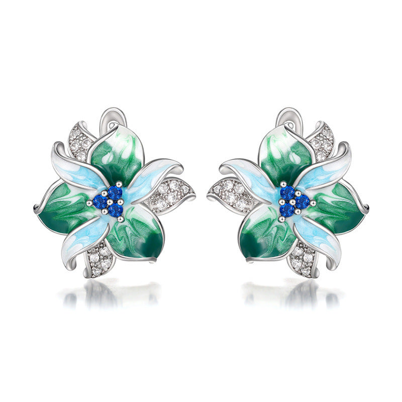 Charming Earring for Any Occasion