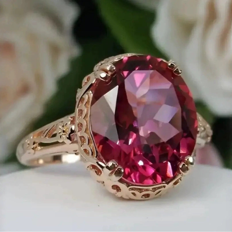 Romantic Gold Ring for Special Moments
