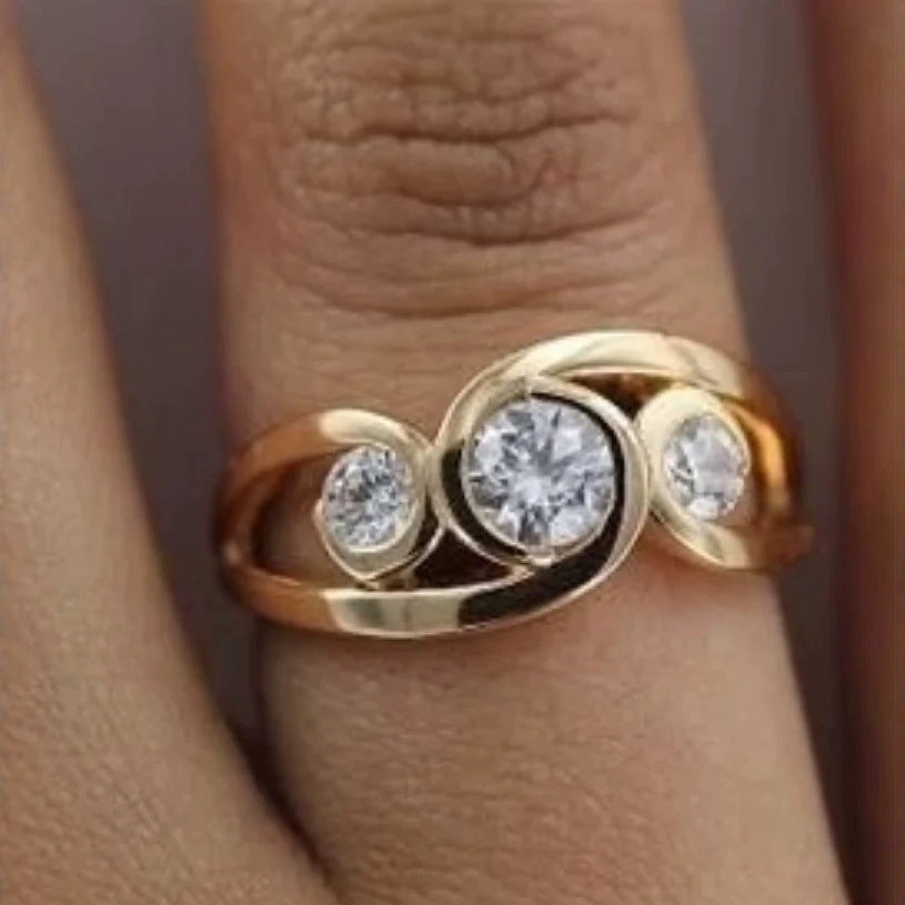 Romantic Gold Ring for Special Moments