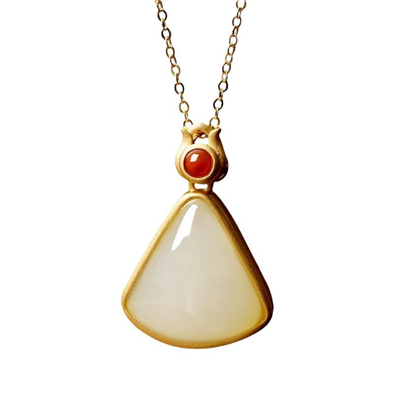 Charming Gold Necklace for Any Occasion
