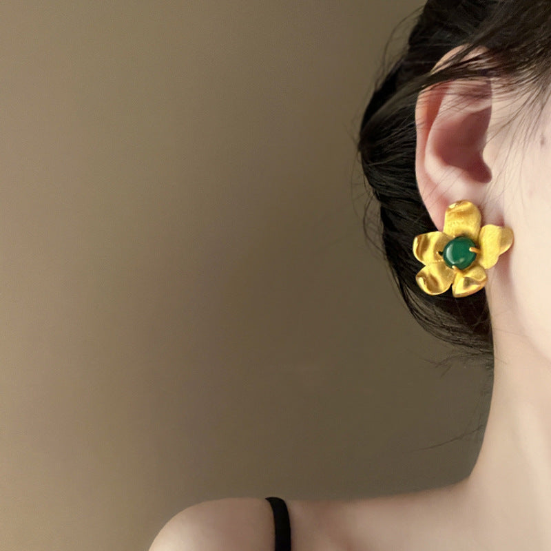Vintage Handmade Gold Earring