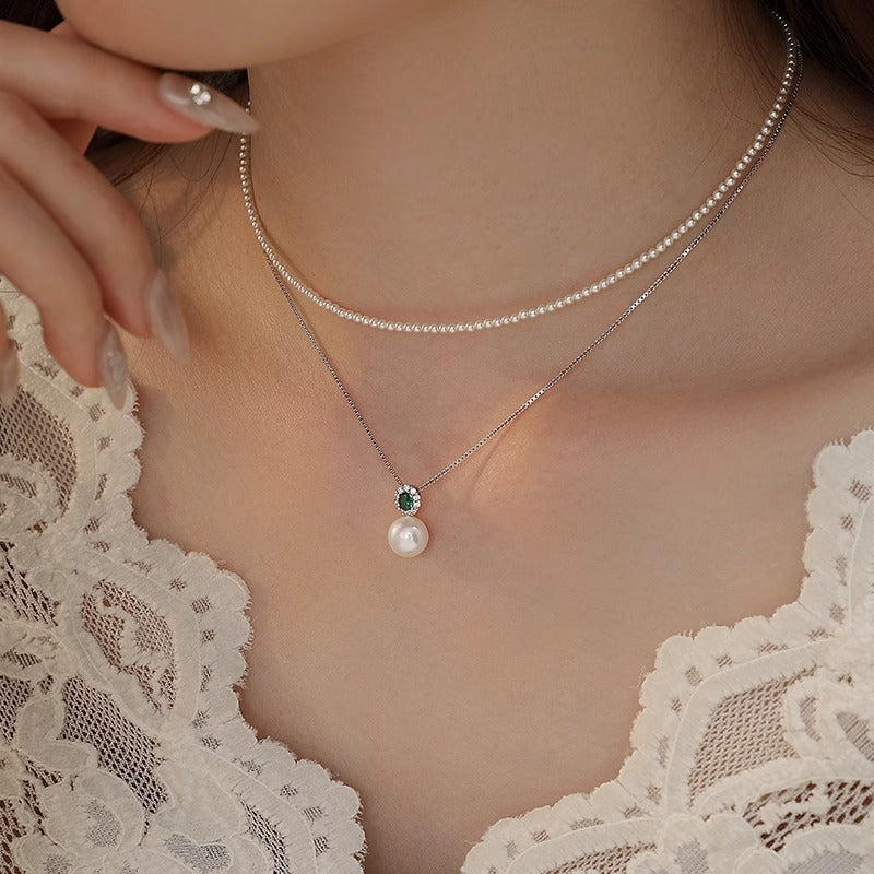Romantic Pearl Necklace for Special Moments