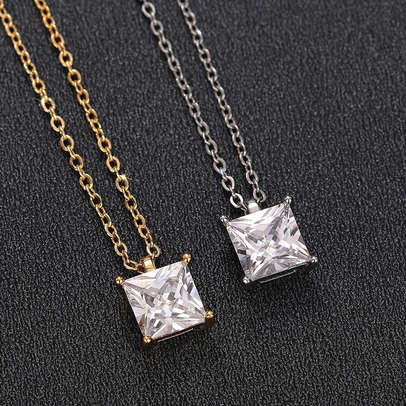 Stunning Necklace for Daily Wear