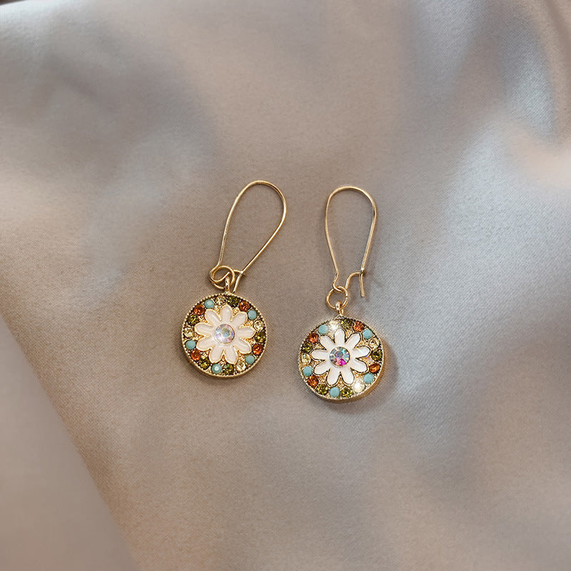 Stunning Earring for Daily Wear