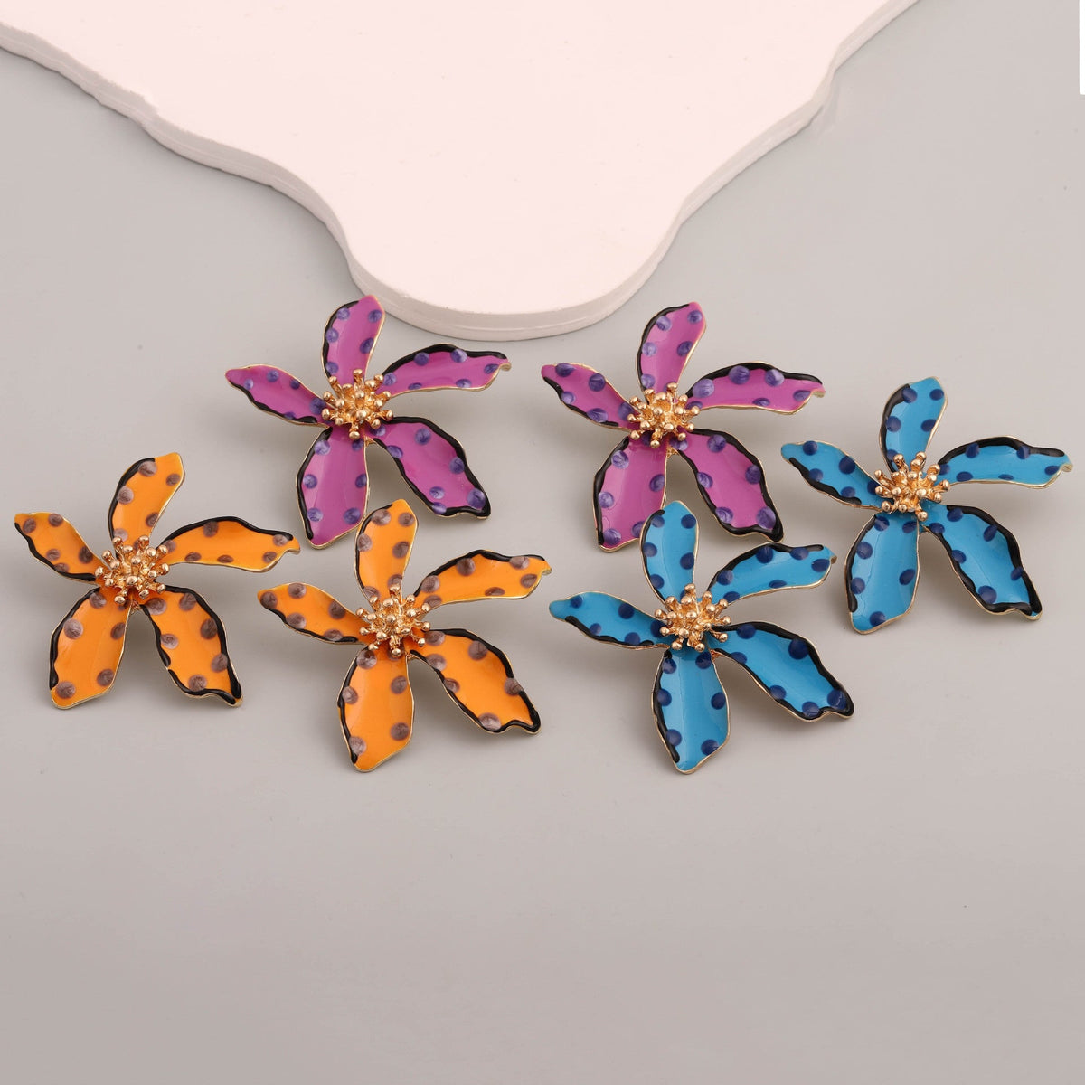 Stunning Earring for Daily Wear