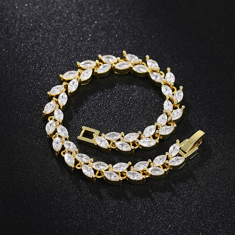 Elegant Piece for Every Occasion