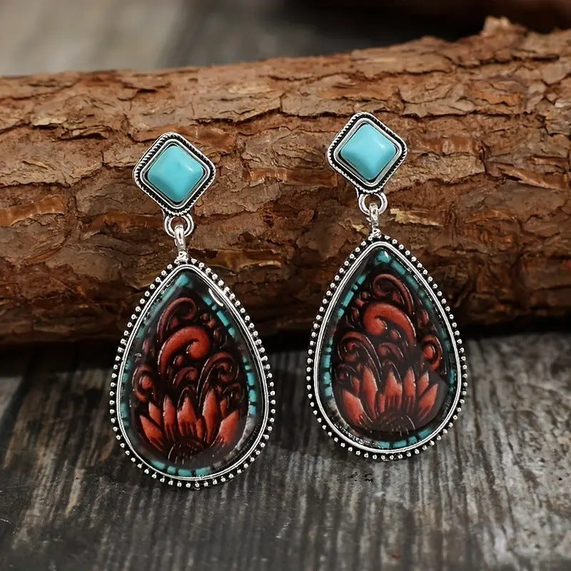 Classic Earring with Timeless Appeal