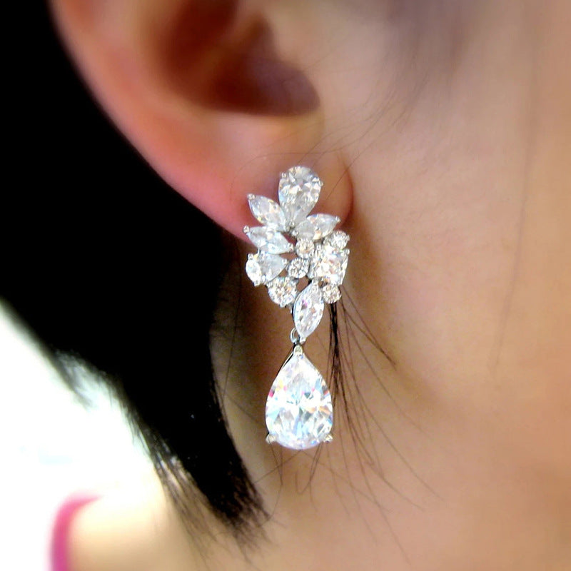 Charming Earring for Any Occasion