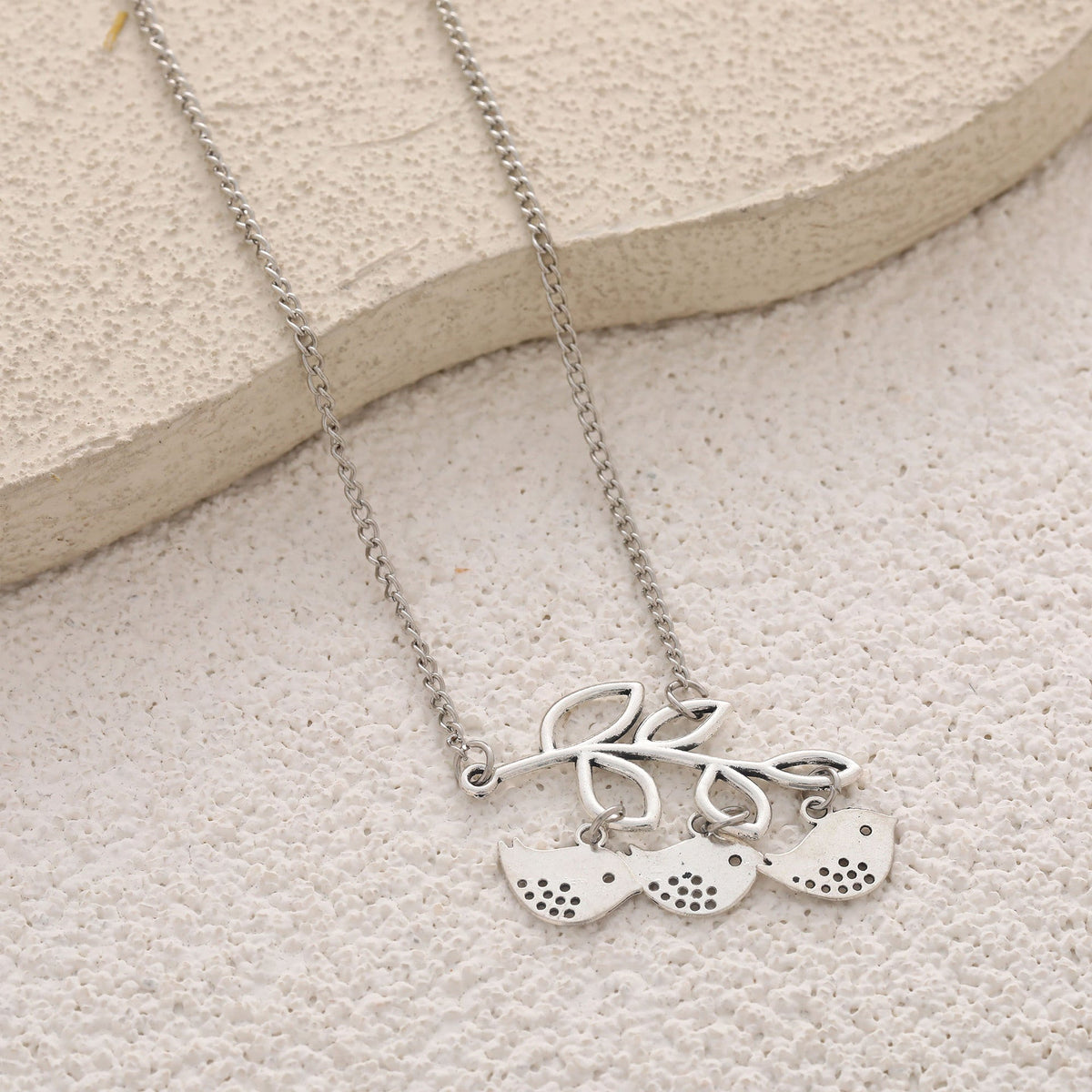 Romantic Necklace for Special Moments