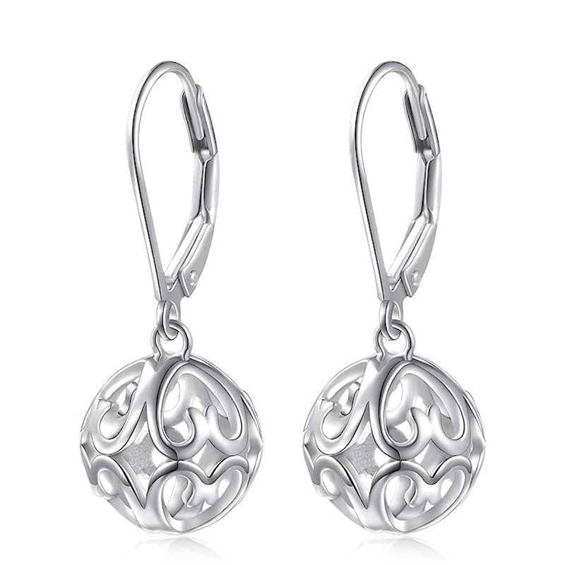 Charming Earring for Any Occasion