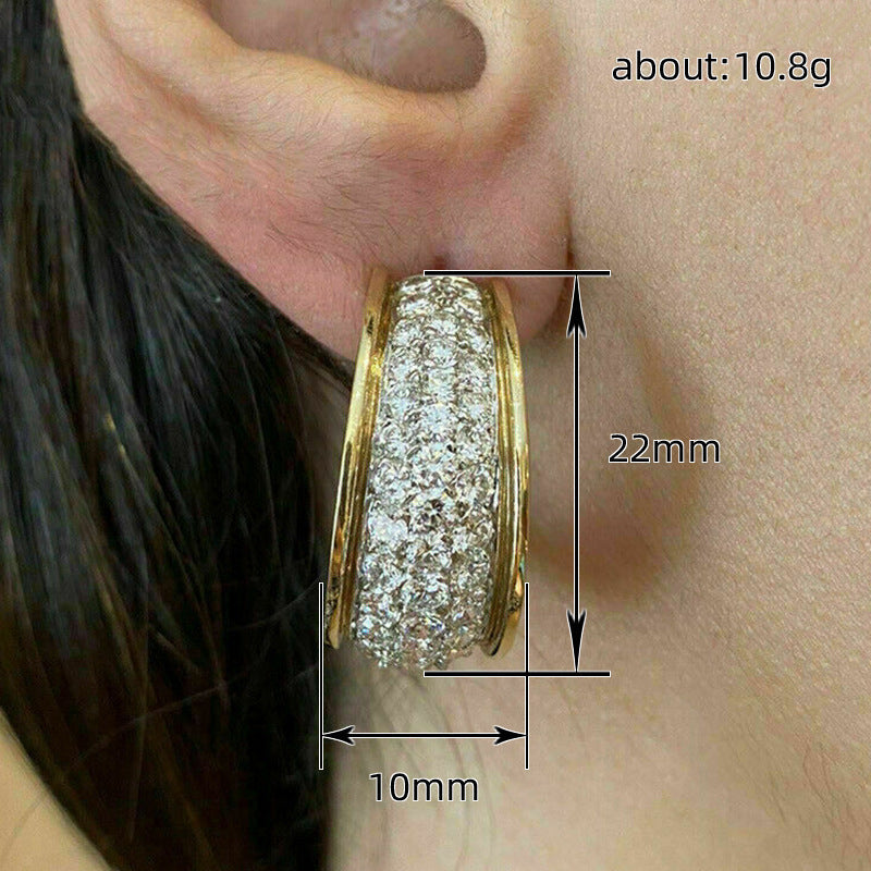 Charming Piece for Any Occasion