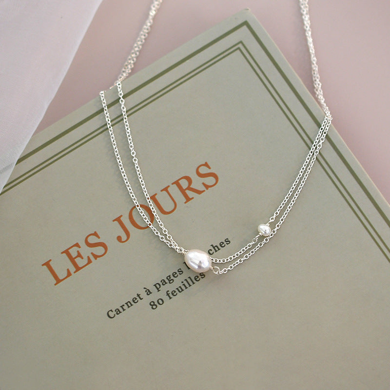 Beautiful Pearl Necklace with Unique Style