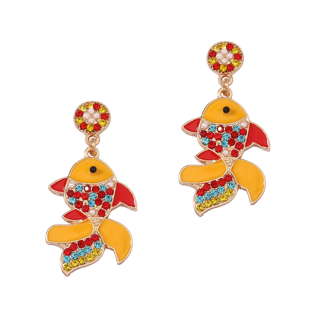 Romantic Gold Earring for Special Moments