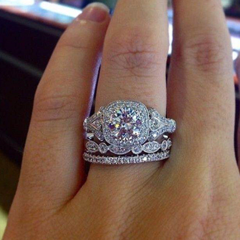 Beautiful Set with Unique Style