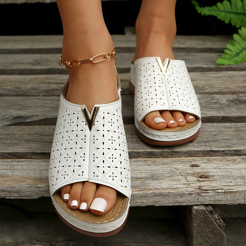 Chic Orthopedic Sandals with Unique Design