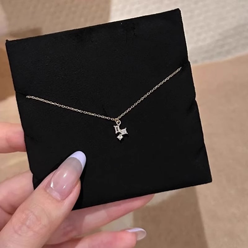 Charming Piece for Any Occasion