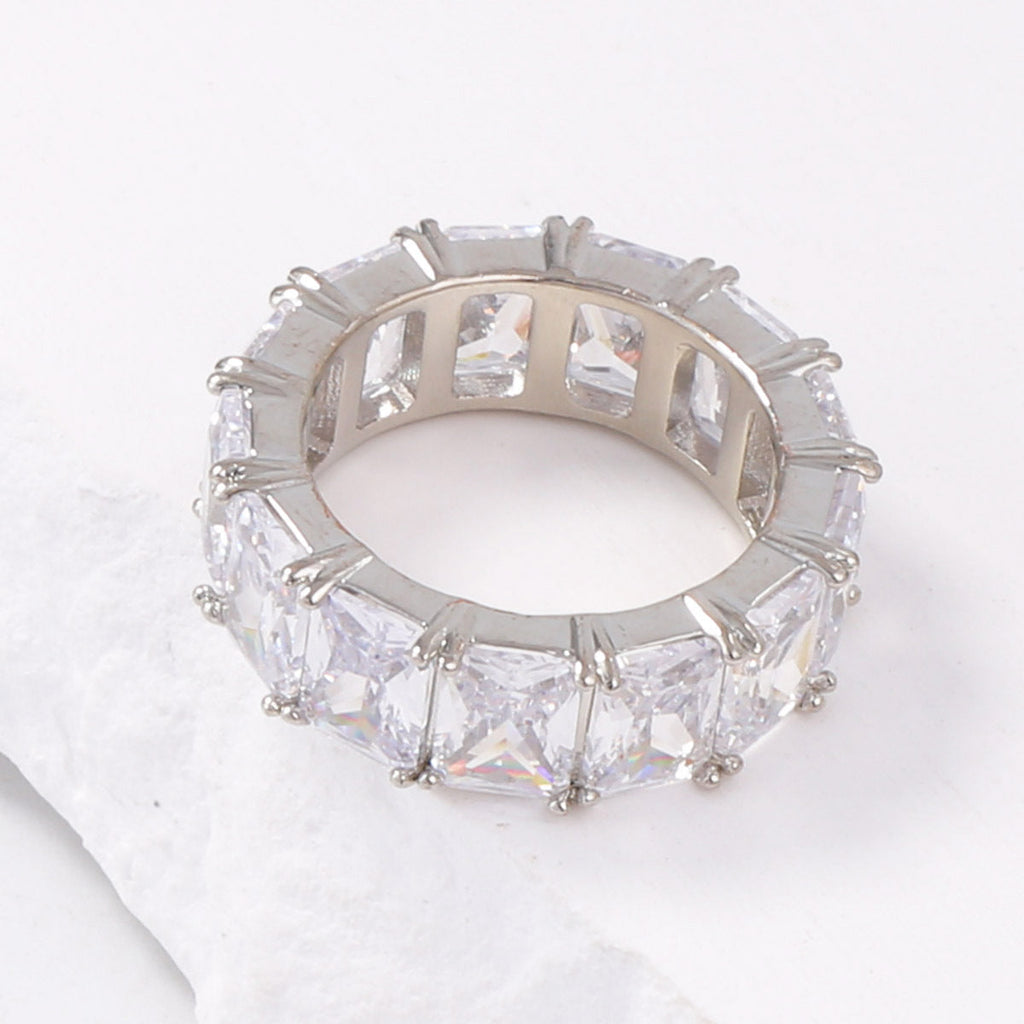 Charming Piece for Any Occasion
