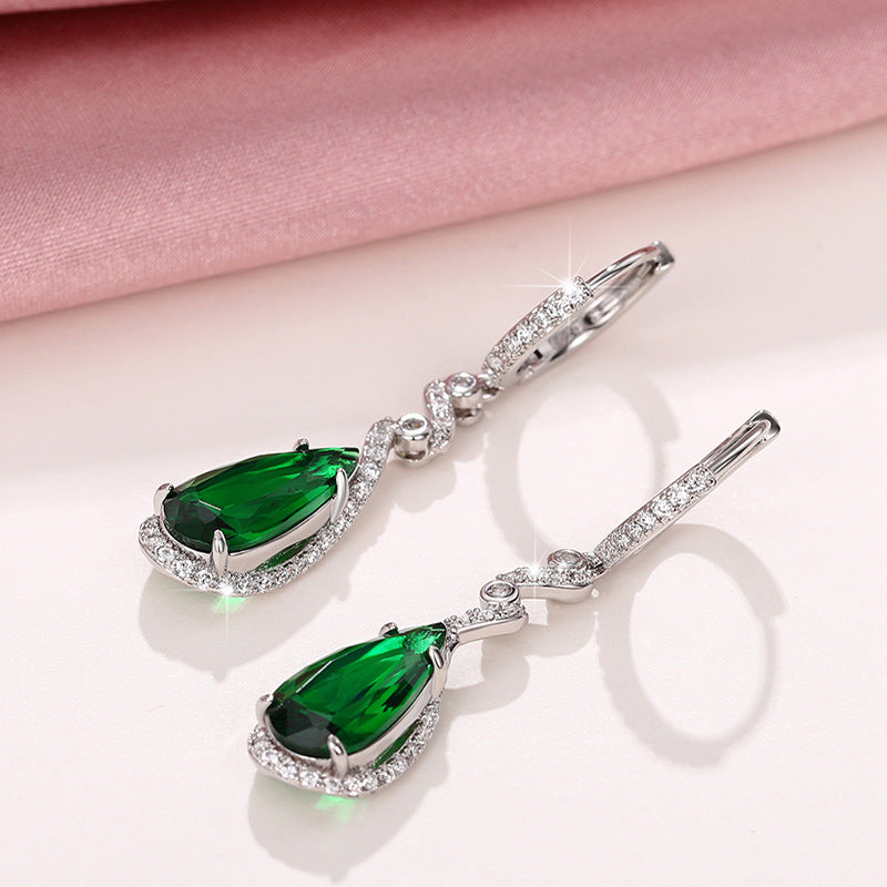 Elegant Earring for Every Occasion