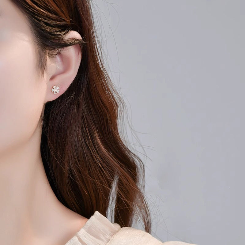 Classic Earring with Timeless Appeal