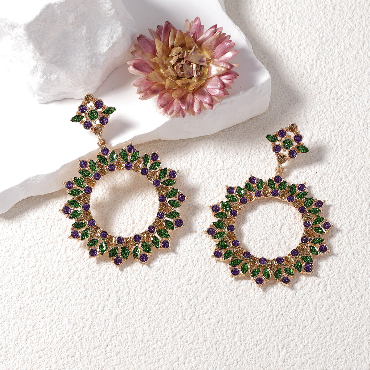 Classic Earring with Timeless Appeal