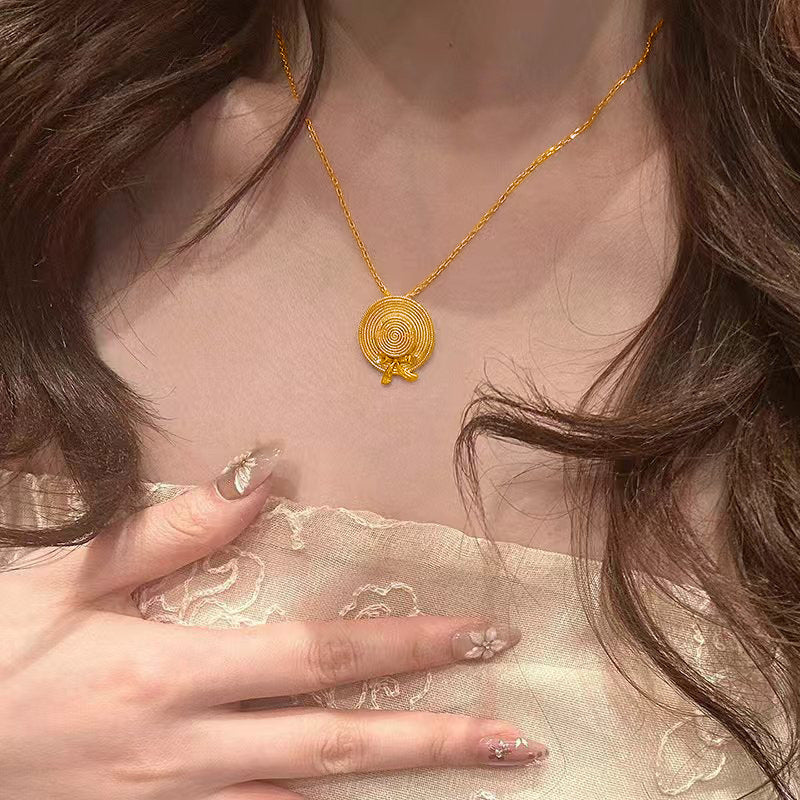 Elegant Piece for Every Occasion